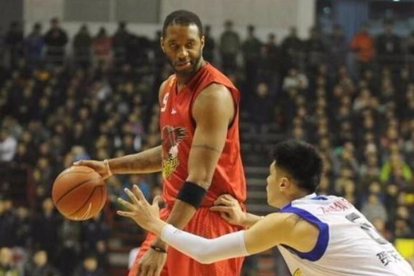 CBA歷史上哪位外援給中國球隊(duì)帶來最大幫助？